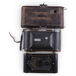 Collection of vintage cameras, including Bakelite Rajar No. 6 and VP Twin, Ferrania Condor I, Foth, Agfa, etc
