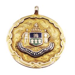 9ct gold enamel fob medallion, engraved 'Star Bowls Tournament 1930', hallmarked 