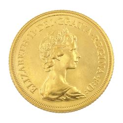 Queen Elizabeth II 1981 gold full sovereign coin, housed in a red case