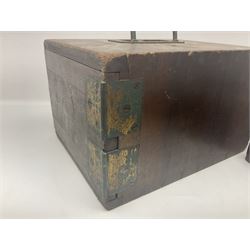 GPO telegraph morse code machine, marked GPO 10235 and Baseboard.S.C.MKII, in wooden carry case, case H16cm, L26cm 