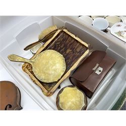 Collection of crested ware, together with commemorative ware and other collectables, in two boxes 