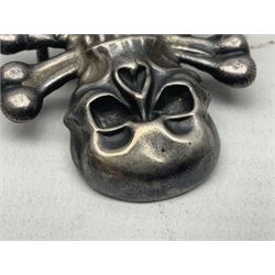 17th DCO Lancers Victorian NCO silver pre-1890 arm badge; early die-stamped skull and crossed bones stamped with Victoria head and lion; two loops verso