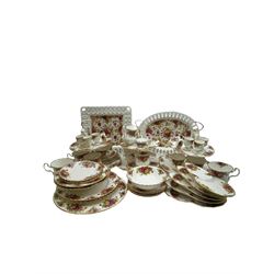 Royal Albert Old Country Roses pattern tea and dinner wares, including tiered cake stands, cake plate, napkin rings, egg cups, pierced serving platters, etc 