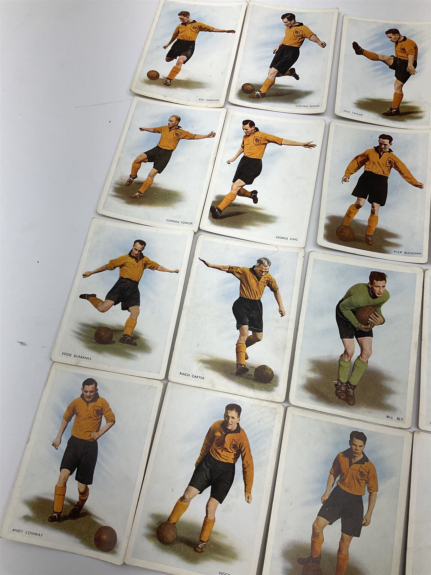 Football - Hull City - set of twenty trade cards 1950s including Raich Carter, Bill Bly etc