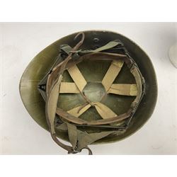 American 'Mike Force' Special Forces MI helmet liner; bears label 'AM STAY 5 58183 N10/TS'