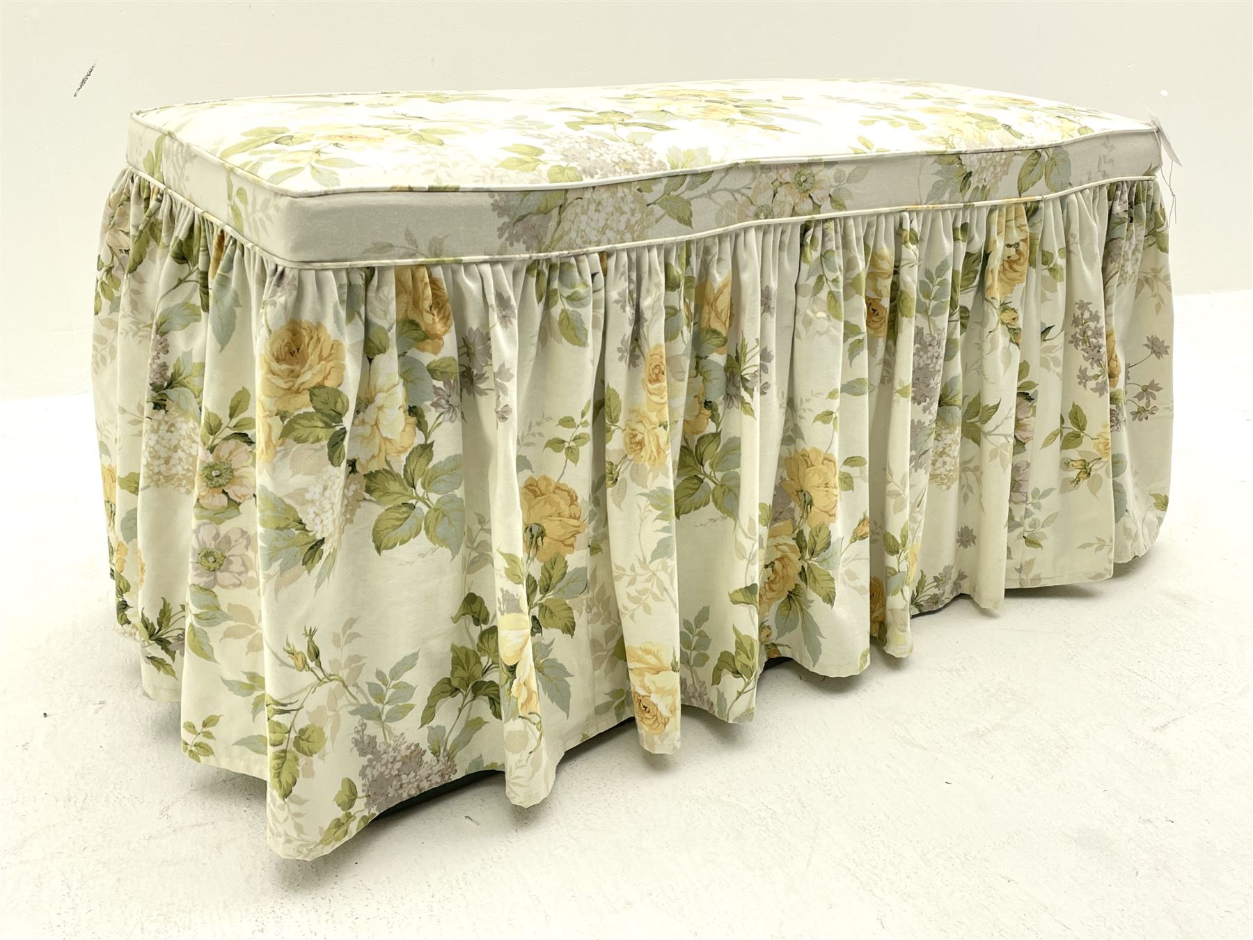 Victorian pine blanket box, cushion upholstered top, roped handles, plinth base 