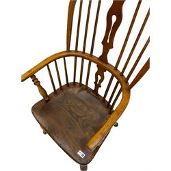 19th century elm Windsor armchair, crinoline stretcher