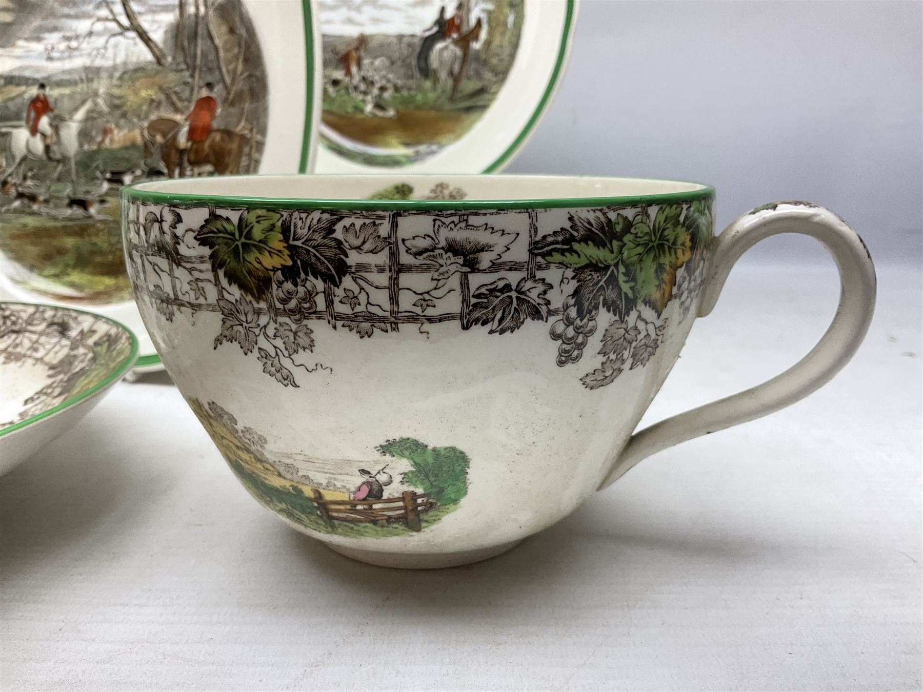 Collection of Copeland Spode hunting scenes dinner wares, after J. F. Herring, to include dinner plates, side plates, graduated serving platters, lidded box etc, together with Spode's Byron breakfast cup and saucer, all with printed marks beneath (29)