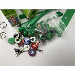 Subbuteo - Club Edition Gift Set, Scoreboard 61158, Outside Broadcast Unit 61208, TV Tower C110, part-set light weight team and further associated figures, accessories etc 