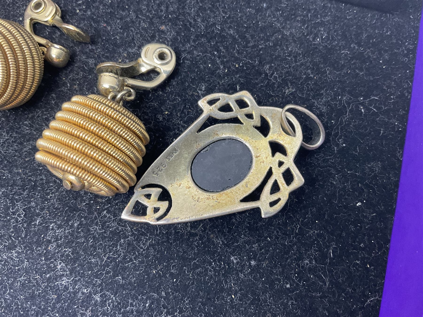 9ct gold cubic zirconia ring, Baccarat glass ring, silver jewellery, large collection of costume jewellery including Burberry brooch, Monet earrings and Esso England World Cup Squad tokens