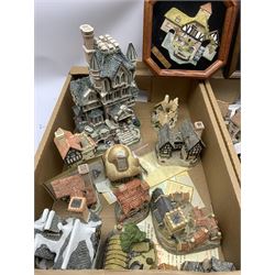 A collection of boxed David Winter Cottages, of various size and form, to include The West Country Collection Smuggler's Creek, Christmas Special 1996 Tiny Tim, Haunted House, Brookside Hamlet, Thameside, Swan Upping Cottage, Miss Belle's Cottage, Tomfool's Cottage, The Candlemaker's, etc., together with two framed fronts, The Plucked Ducks, and Pershore Mill, a number of examples with accompanying certificates. (26). 