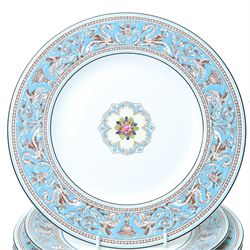 Extensive Wedgwood Turquoise Florentine part service tea, dinner and coffee service for six covers comprising six dinner plates, six dessert plates, six soup bowls and stands, pair of vegetable dishes and covers, gravy boat ad stand, oval meat plates, six tea cups and saucers, six coffee cans and saucers, six tea plates, teapot, coffee pot, sucrier and cover, sugar bowl, milk and cream jugs and cake plate, 72 pieces