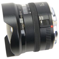 Canon Fisheye lens EF 15mm 1:2.8 serial no. 44766, in hard case 