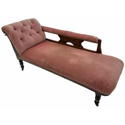 Late Victorian walnut framed chaise longue