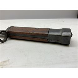 Swiss Model 1957 SIG rifle bayonet by Wenger with 23.5cm steel blade numbered 350857; in plastic scabbard with leather frog stamped GSCH 85 L38cm overall; and Egyptian Hakim rifle bayonet with the same script number to the grip and steel scabbard (2)