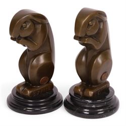 After André Bizette-Lindet - pair of Art Deco style bronze rabbits of graduating size, bea...