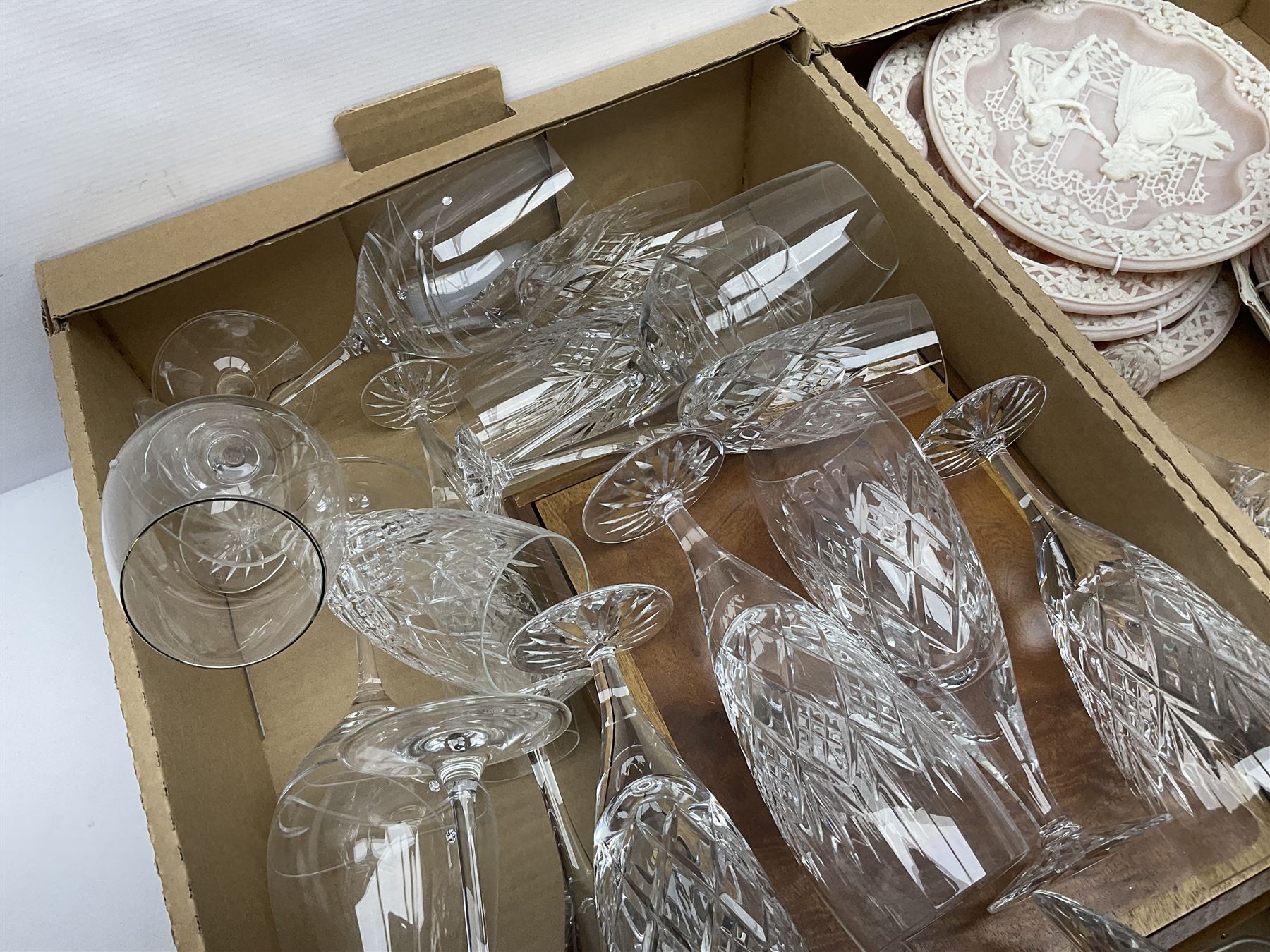 Bradford Exchange 'Shakespearean Lovers' collectors plates, continental figures, Royal Doulton and Dartington Crystal glassware and other ceramics and collectables, in three boxes