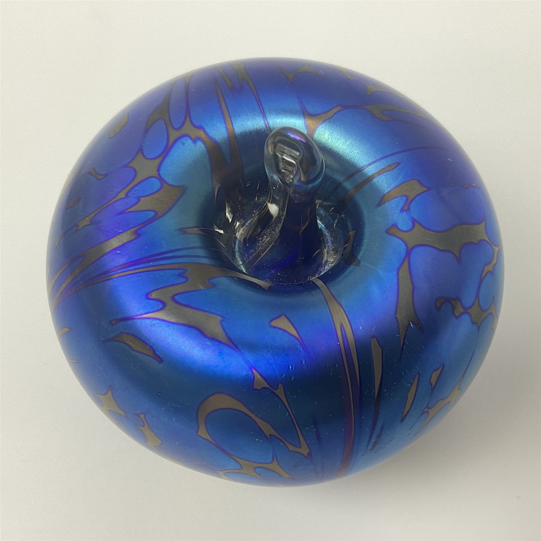 Two Robert Held glass vases, together with Adrian Sankey apple paperweight, vases H10cm 