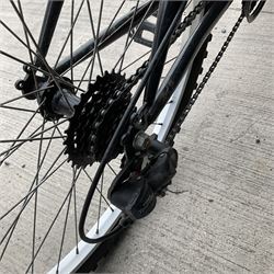 Doosan 21 speed full suspension bike, front disc brakes - THIS LOT IS TO BE COLLECTED BY APPOINTMENT FROM DUGGLEBY STORAGE, GREAT HILL, EASTFIELD, SCARBOROUGH, YO11 3TX