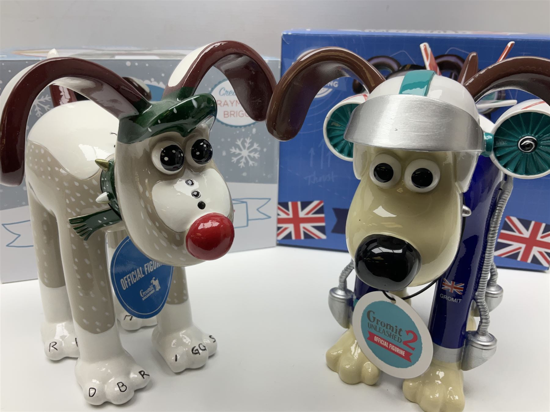 Wallace & Gromit - Gromit Unleashed: two Aardman Animations The Grand Appeal 'Gromit Unleashed' figures comprising Gromjet and Snow Gromit, both with boxes