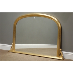  Arched overmantel mirror in moulded gilt frame, W119cm, H78cm   