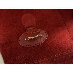 Mulberry Red Leather Bayswater Bag, with gold-tone hardware, red suede interior enclosing one zipped pocket with two open pockets with fob marked 10103206', together with a cream felt bag insert with four open pockets