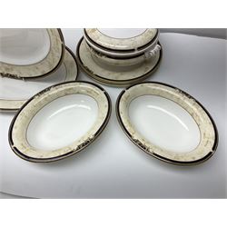 Wedgwood Cornucopia part dinner service, comprising six dinner plates, six soup bowls, six bowls, two serving platters, two oval dishes, covered serving dish, sauce boat and saucer (25)