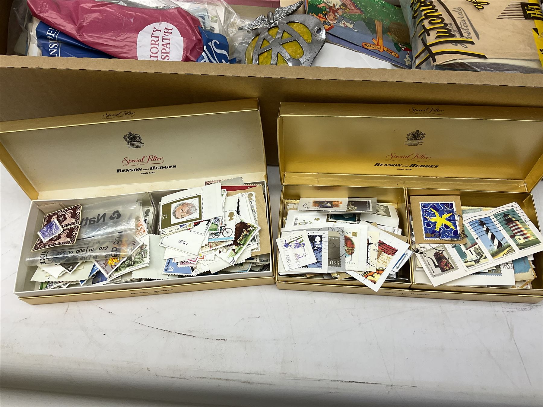 Chrome AA Members Badge, No 2A67754, together with two Raphael Tuck & Sons Christmas cards, cigarette cards, postcards and other ephemera 