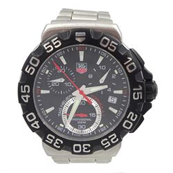 Tag Heuer Formula 1 gentleman's stainless steel chronograph quartz wristwatch, Ref. CAH1110, black dial and rotating bezel, on original stainless steel bracelet with fold-over clasp