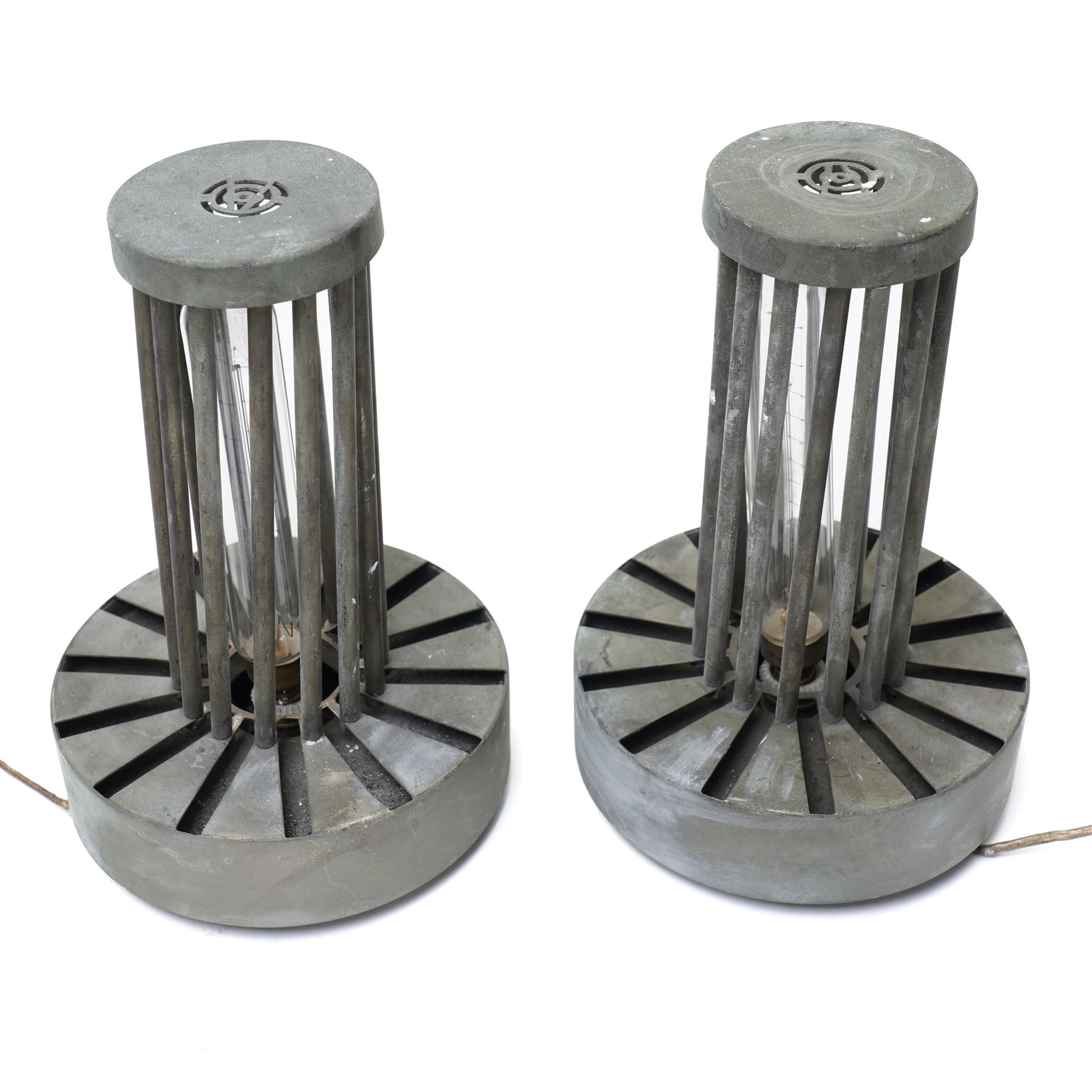 Maison Desny (1927-1933) - Pair of French art deco table lamps, 1920s/1930s, of unique stylised form, stamped 'Desny Paris Made in France Depose', H22.5cm 
Notes: Another pair of the same design was sold at Christie's 'Arts Décoratifs du XXe siècle et Design' Sale, Paris, Nov 21, 2012, Lot 31. 
Provenance: property of a Nobleman