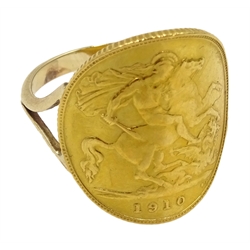 1910 half gold sovereign ring, approx 4.88gm