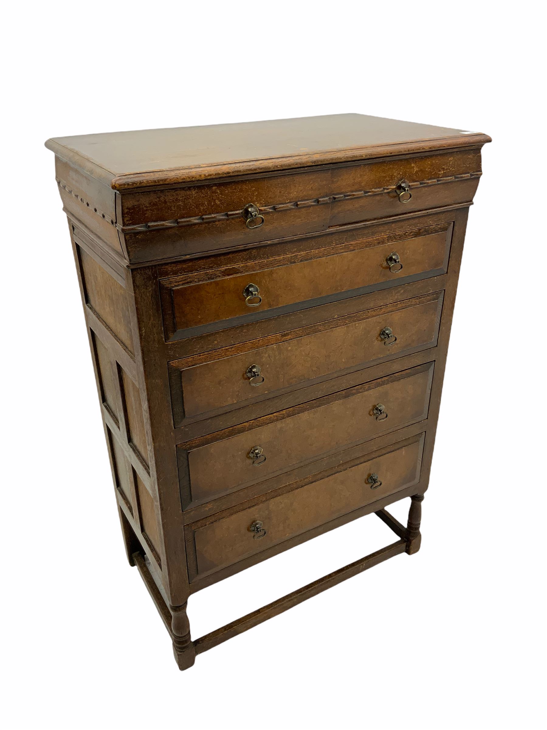 Mid 20th century figured oak bedroom furniture, comprising chest, fitted with five drawers; dressing table and double bedstead