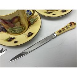 Aynsley Orchard Gold five coffee cans and saucers, mantel clock, plate etc 