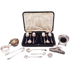 Set of six Edwardian silver Albany pattern coffee spoons and pair of sugar tongs, hallmarked James Deakin & Sons, Sheffield 1902, contained within a fitted case, together with a group of assorted silver, to include pair of 1920's sugar tongs, hallmarked Cooper Brothers & Sons Ltd, Sheffield 1929, modern napkin ring of plain circular form, hallmarked Carr's of Sheffield Ltd, Sheffield 2008, 1920's mustard pot and cover, Victorian Fiddle pattern salt spoon, etc., approximate total weighable silver 5.53 ozt (172.1 grams)