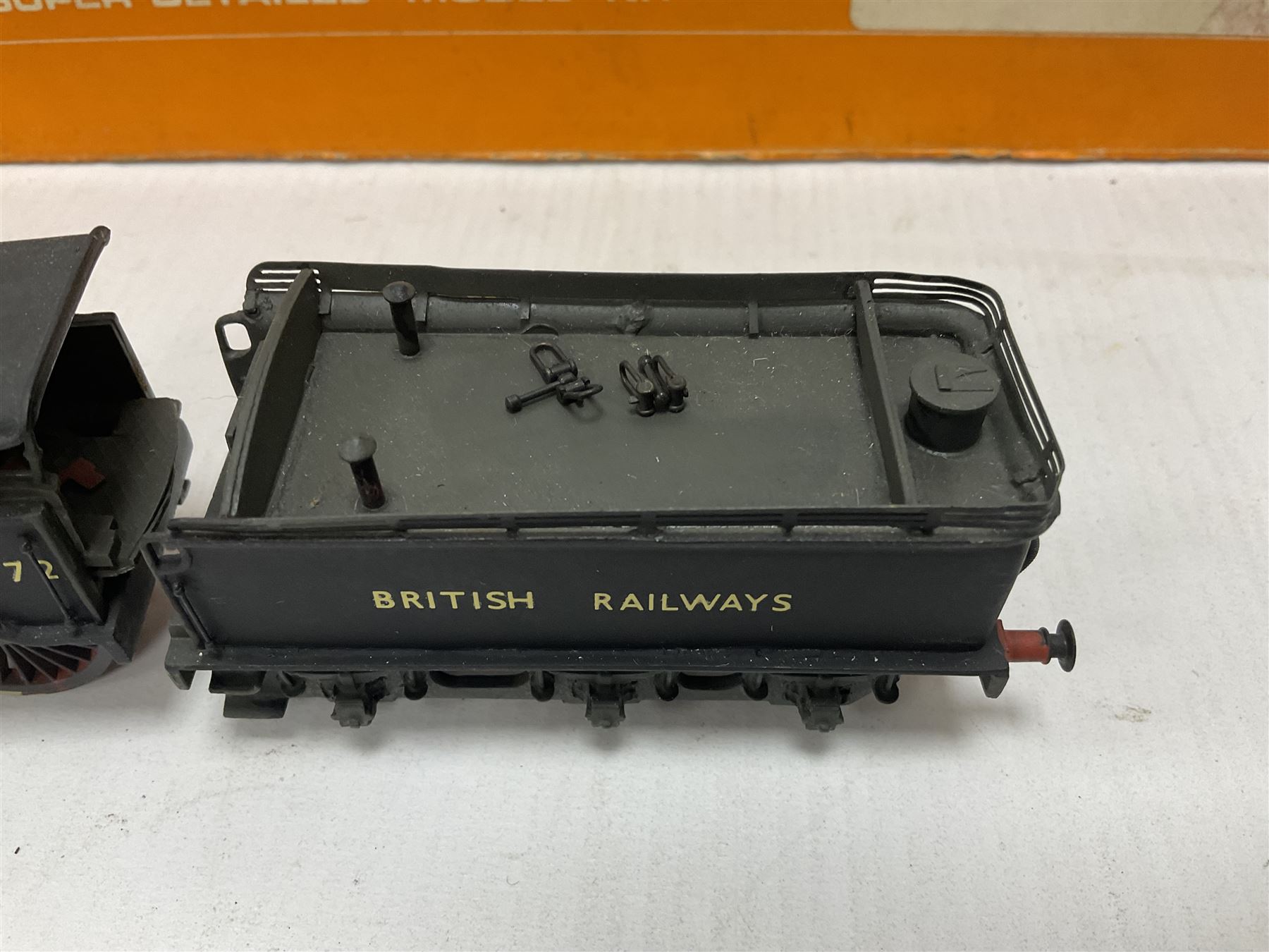 ‘00’ gauge - two kit built steam locomotive and tenders comprising Class K2 2-6-0 no.61763 finished in BR black with Nu-Cast box; Class D2 4-4-0 no.62172 finished in BR black (2) 