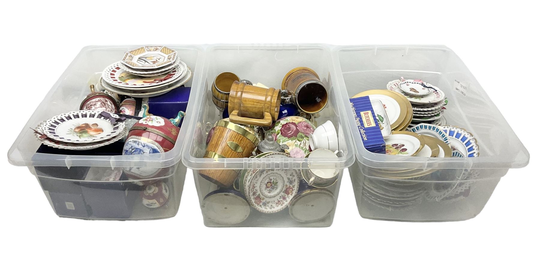 Large collection of ceramics, to include Regal ceramics eggs, Grafton tea trio, Lurpak toast rack, butter dish and egg cups, etc in three boxes 