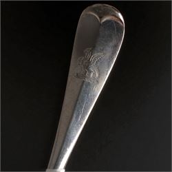 Suite of Edwardian silver rat tail cutlery engraved with a crest comprising twelve table forks, eleven dessert forks, twelve table spoons, eleven dessert spoons, nine teaspoons, soup ladle, pair of sauce ladles and basting spoon Sheffield 1901/02 Maker John Round & Son Ltd