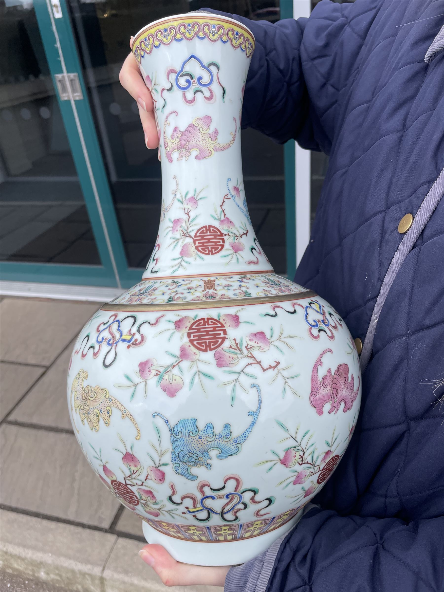 Chinese Qing Dynasty famille rose baluster vase decorated with bats, peaches etc with Tongzhi marks H40cm