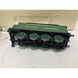 Hornby ‘00’ gauge - Class T9 4-4-0 locomotive Collector Centre Special 118/1200 no.30119 in BR green; Class 06 2-8-0 locomotive no.7675 in LNER black; West Country Class 4-6-2 locomotive ‘City of Wells’ no.34092 in BR green; in original boxes (3) 