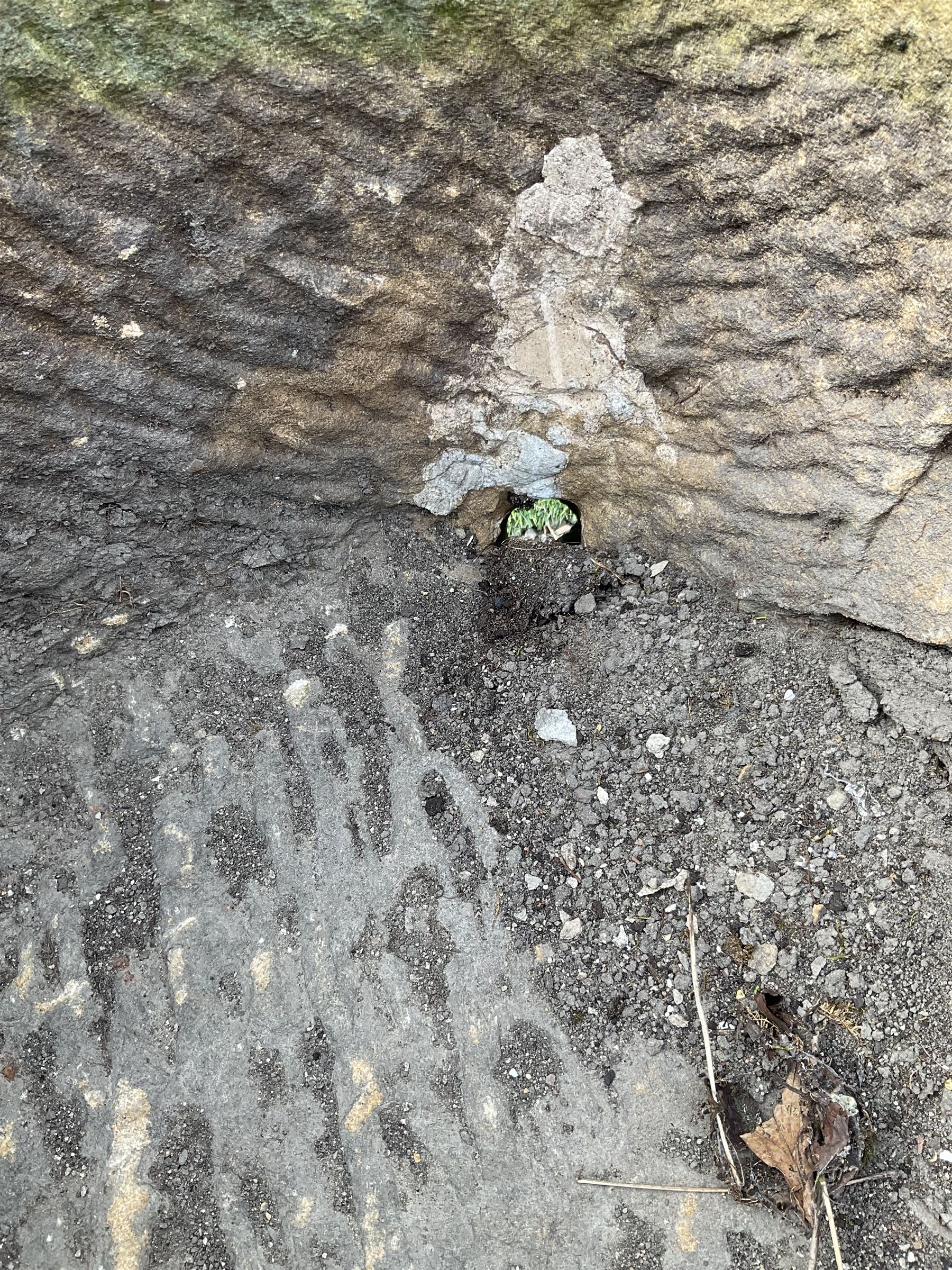19th century rectangular deep stone trough - THIS LOT IS TO BE COLLECTED BY APPOINTMENT FROM DUGGLEBY STORAGE, GREAT HILL, EASTFIELD, SCARBOROUGH, YO11 3TX