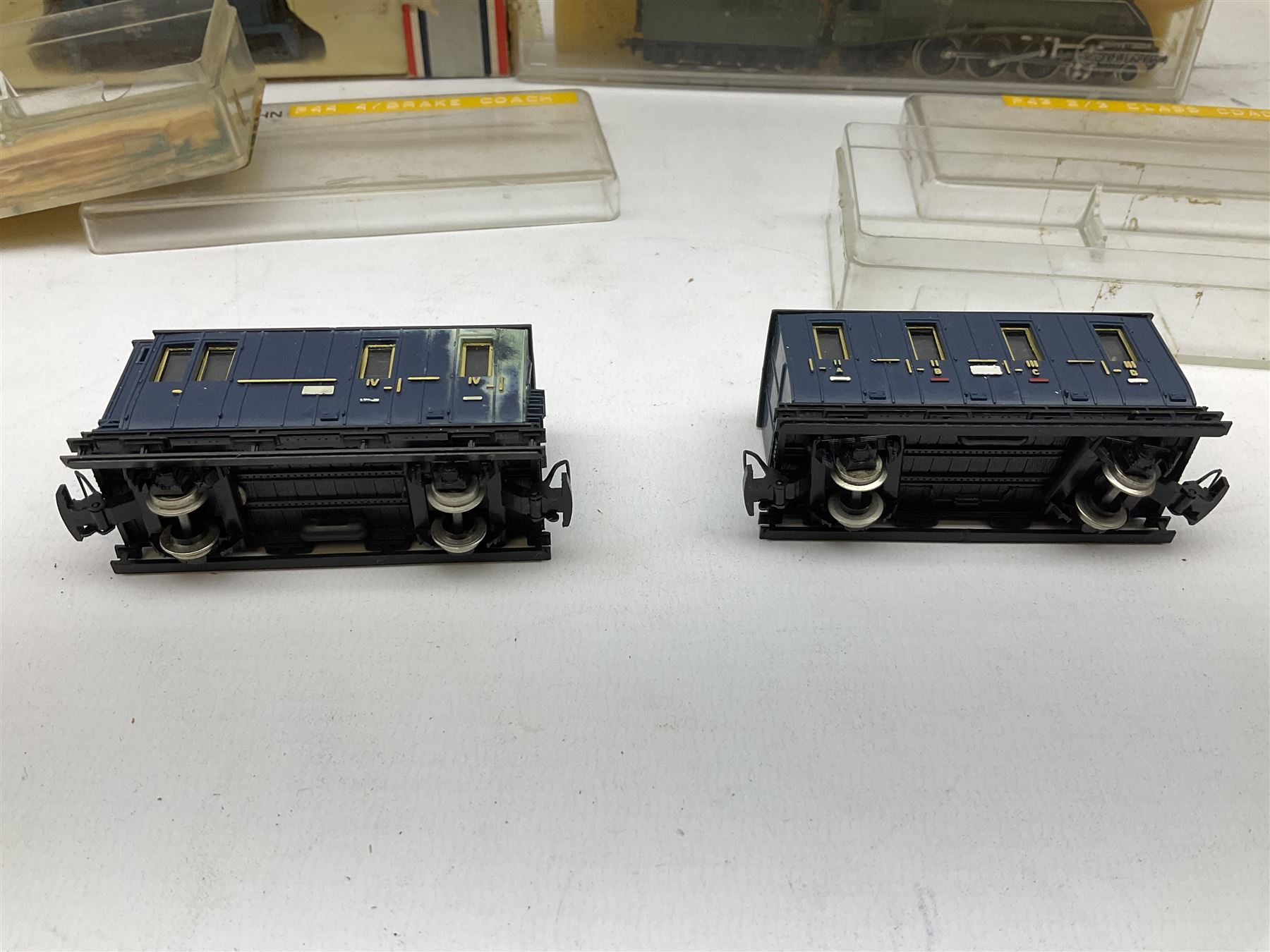 'N' gauge - Minitrix Class A4 4-6-2 locomotive 'Mallard' No.60022; in hard perspex case; Lima Diesel Shunter No.D2790; boxed; 0-6-0 locomotive 'Margaret' with four Colin Ashby EDLR coaches and three wagons; and Egger-Bahn 0-4-0 locomotive No.5 with two coaches in hard plastic boxes (13)