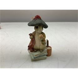 Frederick Warne & Co The World of Beatrix Potter figures to include Peter Rabbit in Mr Mcgregor's Garden, Peters Hiding place, Mrs Tiggy Winks, The Tale of Jonny Town-Mouse, etc, many with original boxes 