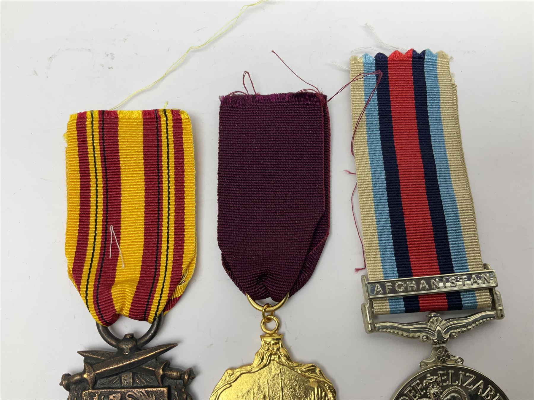 Twelve copy medals including for Operational Service, Gulf Medal, South Atlantic Medal, Iraq Medal, General Service Medal, Air Crew Europe Star, RMS Carpathia etc; all with ribbons (12)
