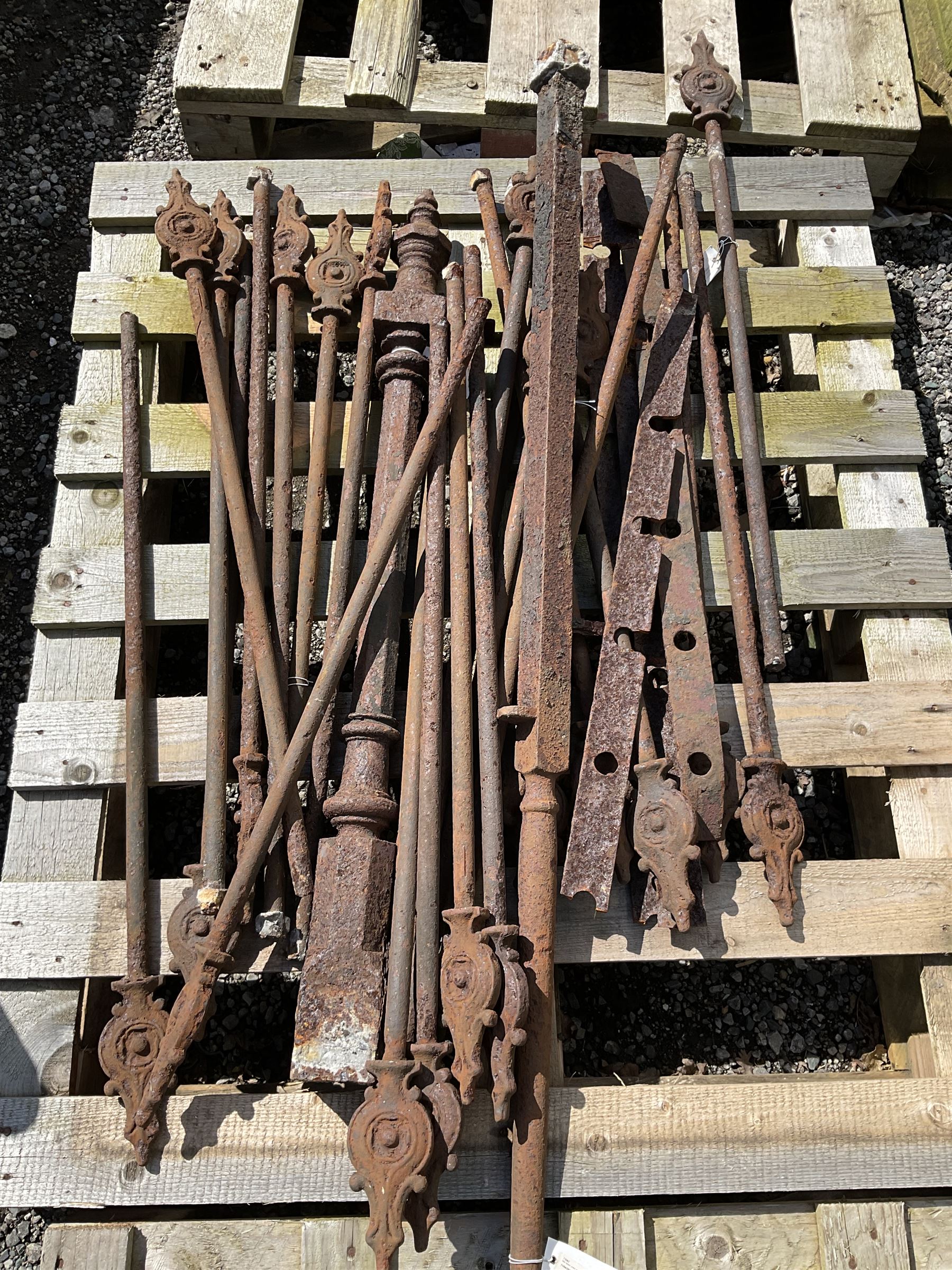 Iron fence poles with finnial - THIS LOT IS TO BE COLLECTED BY APPOINTMENT FROM DUGGLEBY STORAGE, GREAT HILL, EASTFIELD, SCARBOROUGH, YO11 3TX