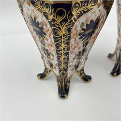 Pair of early 20th century Royal Crown Derby Imari 1128 pattern vases, of tapering straight sided form with waisted neck and frilled rim, upon four splayed feet, with printed and painted marks beneath including illustration date codes for 1911 and 1920, H17cm
