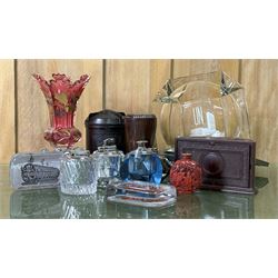 Group of decorative and collectable items to include; six vintage table lighters, a UN gla...