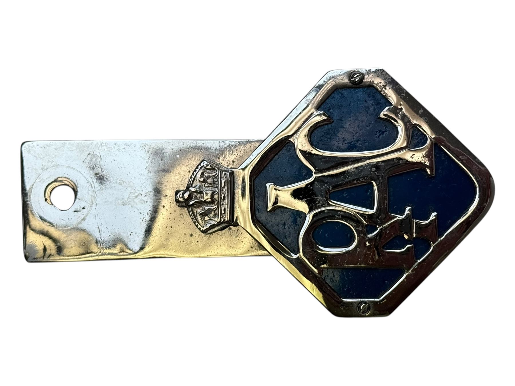 Steering wheel with E-Type Jaguar badge, AA badge, RAC badge and Lotus gearstick top