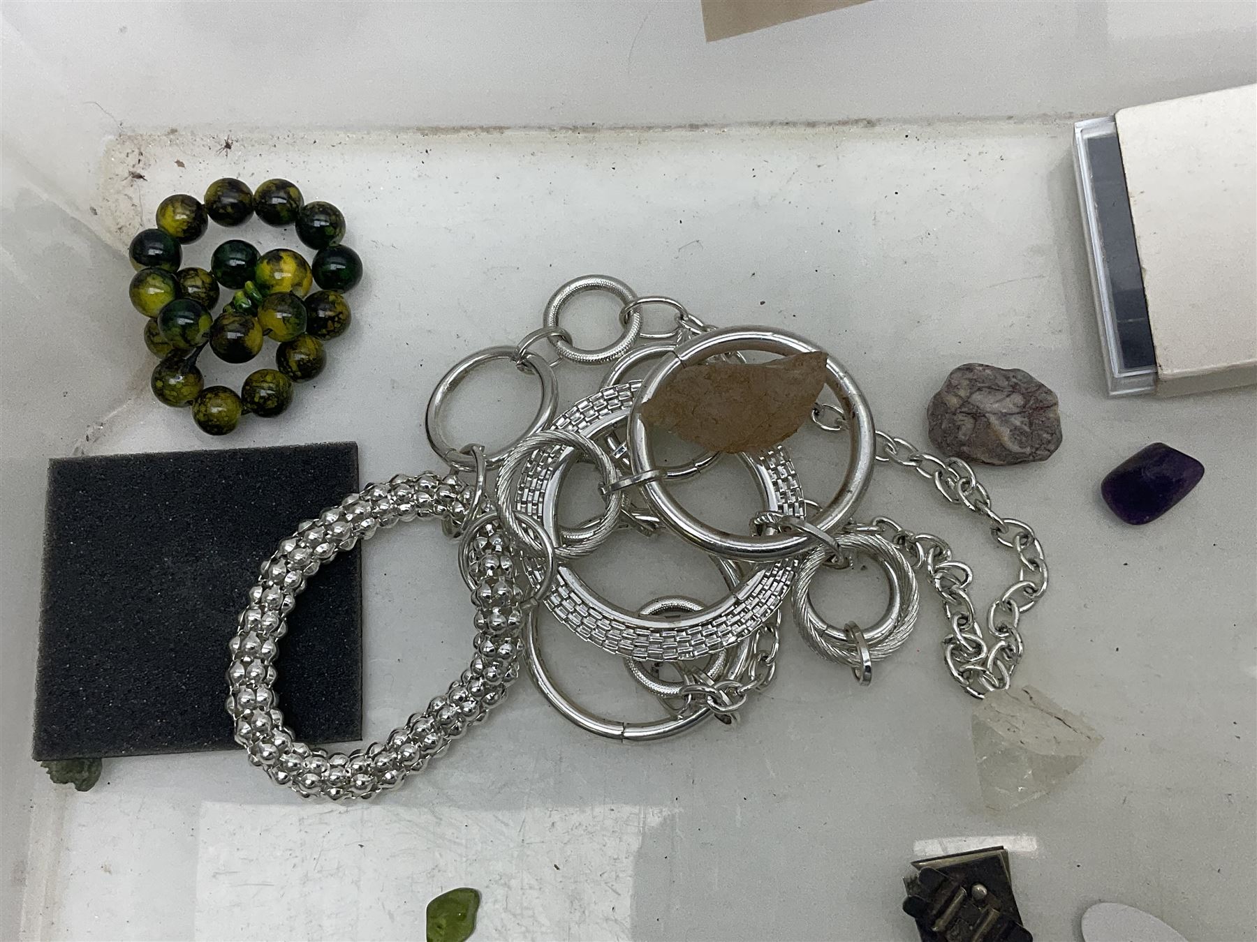 Silver stone set jewellery, including necklaces and bracelets and a collection of beaded and carved hardstone jewellery, etc