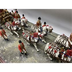 Border Fine Arts The Coronation 1953, model No. B0810, and sculpted by Ray Ayres, limited edition 150/350, with original box and certificate, L70cm  