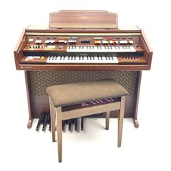 Technics U50 electric organ with stool